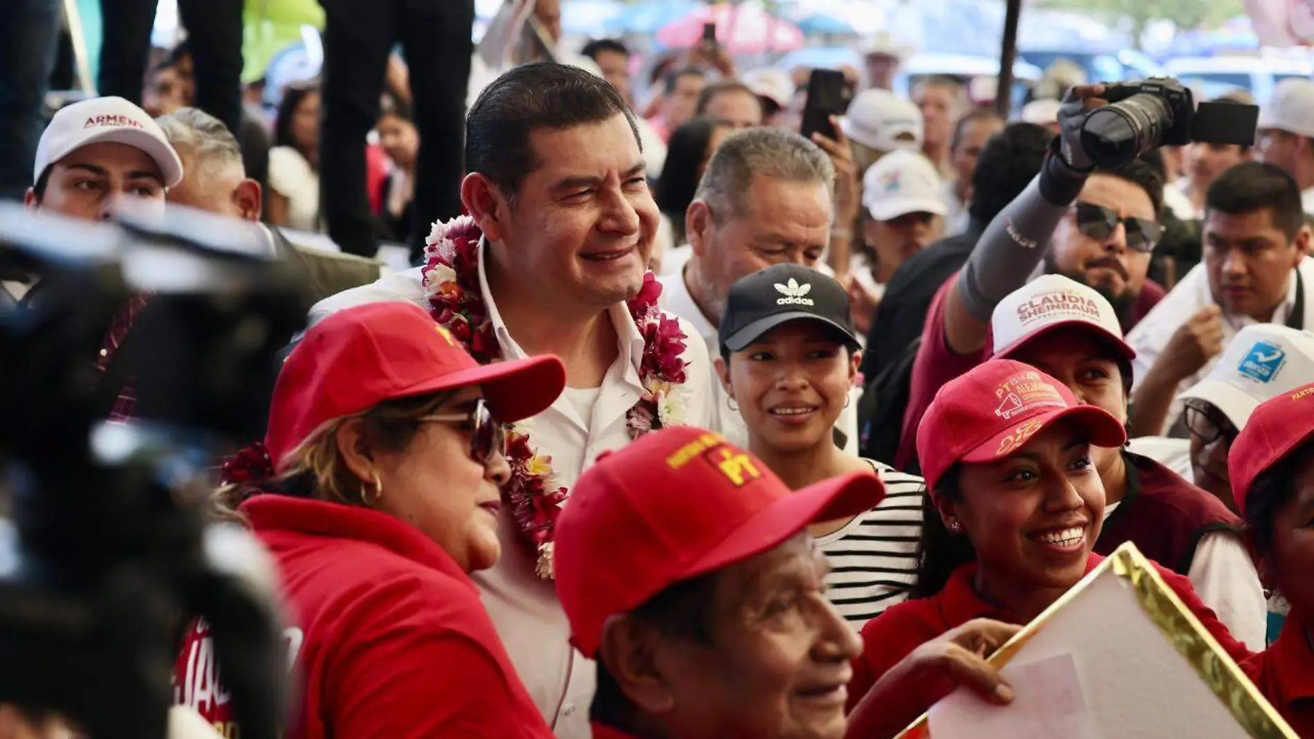 Alejandro Armenta hará gira de agradecimiento por los 26 distritos locales